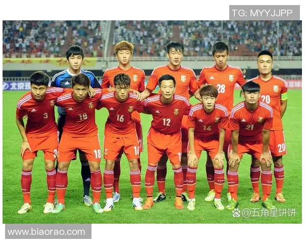 现役中国足球三大球星风采展示与未来发展潜力分析